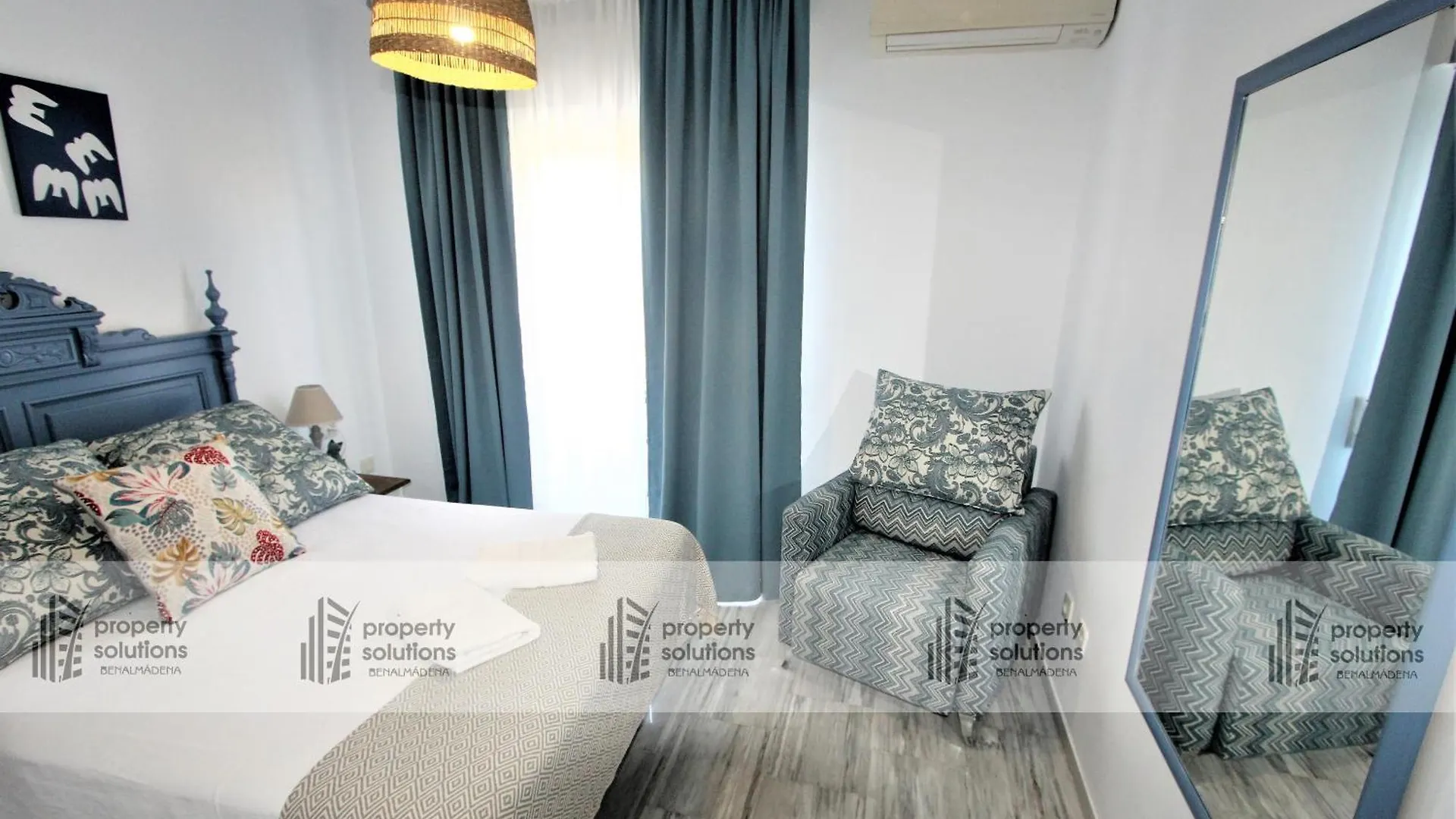 Carihuela Playa - 2ª Linea De Playa - Piscina - Parking Gratis Apartment Torremolinos 0*,  Spain